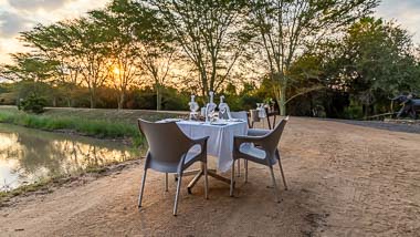 Al Fresco Dining | Phelwana Game Lodge