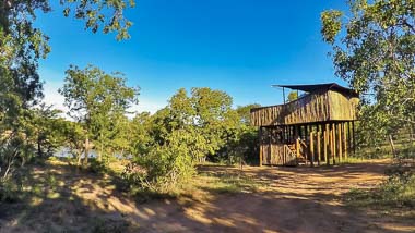 Two Sleeper Sky Deck | Phelwana Game Lodge
