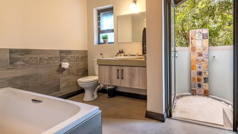 The Residence | Phelwana Game Lodge