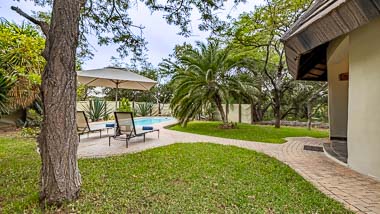 Two Sleeper Bush Villas | Phelwana Game Lodge