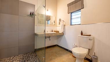 Four Sleeper Bush Villas | Phelwana Game Lodge